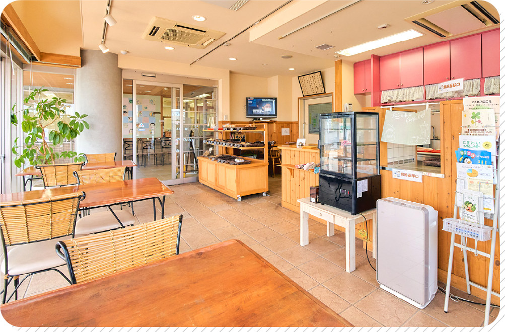 cafe & bakery あゆみ